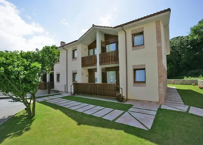 Apartamentos La Barzana